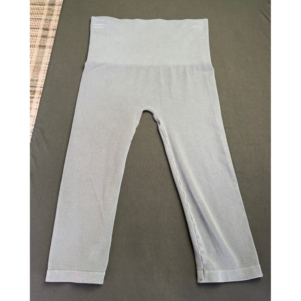 Orange Almost Naked Leggings OS Grey Bamboo Capri High Waist Seamless Yoga Pants